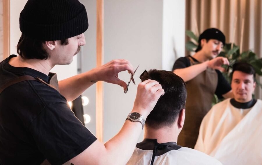 Barber/Hairdresser Wanted at Our Self Care Studio in Denizen – Berlin Xberg! ✂️