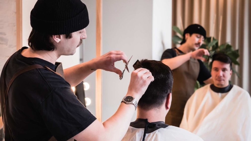 Barber/Hairdresser Wanted at Our Self Care Studio in Denizen – Berlin Xberg! ✂️
